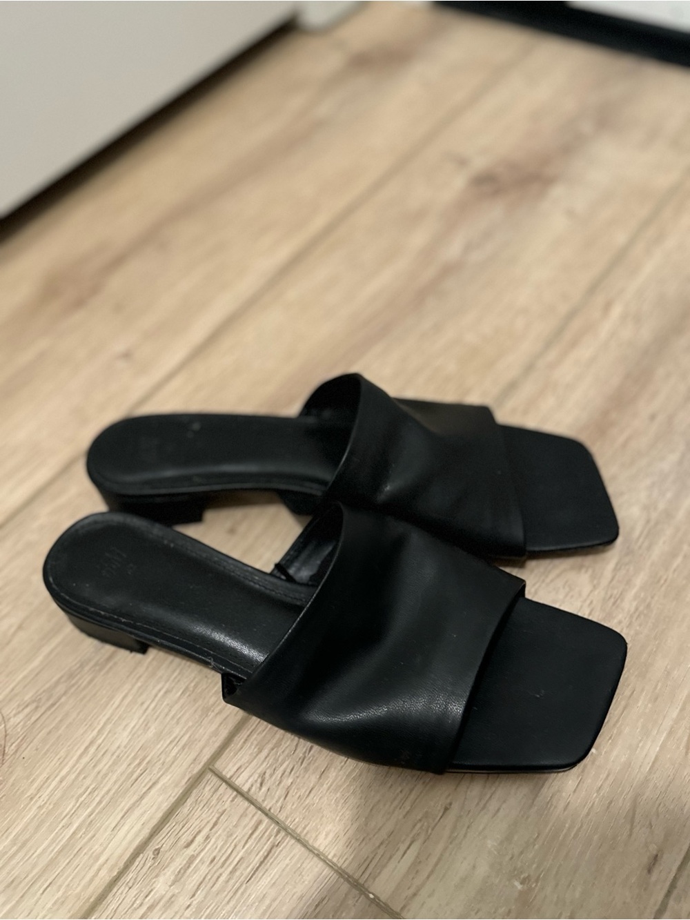 H&M Black Square-Toe Slide Sandals